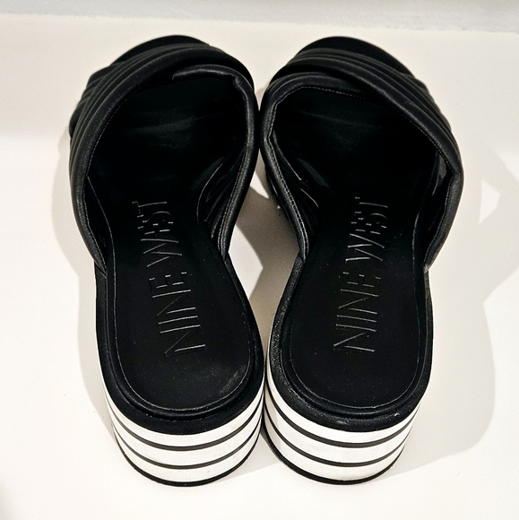 Nine West Sandals, size 9 - Picture 4 of 7